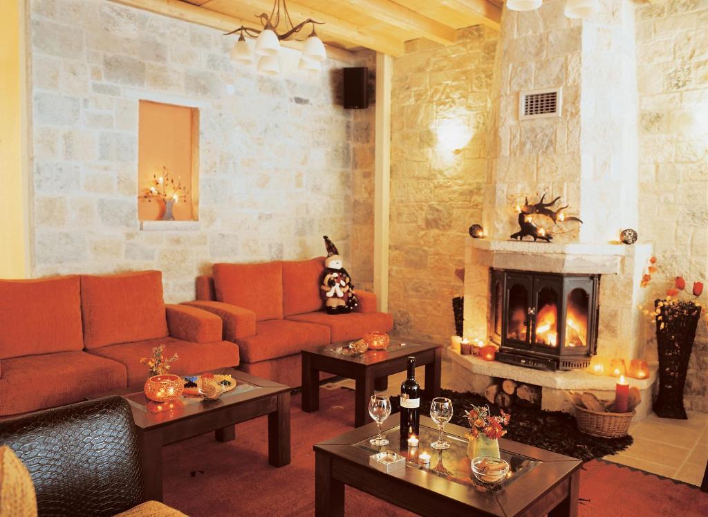 Mikri Arktos Hotel Eláti Buitenkant foto